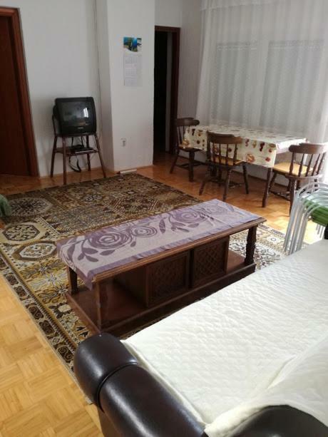 Apartmani Marijana Selce Exterior foto
