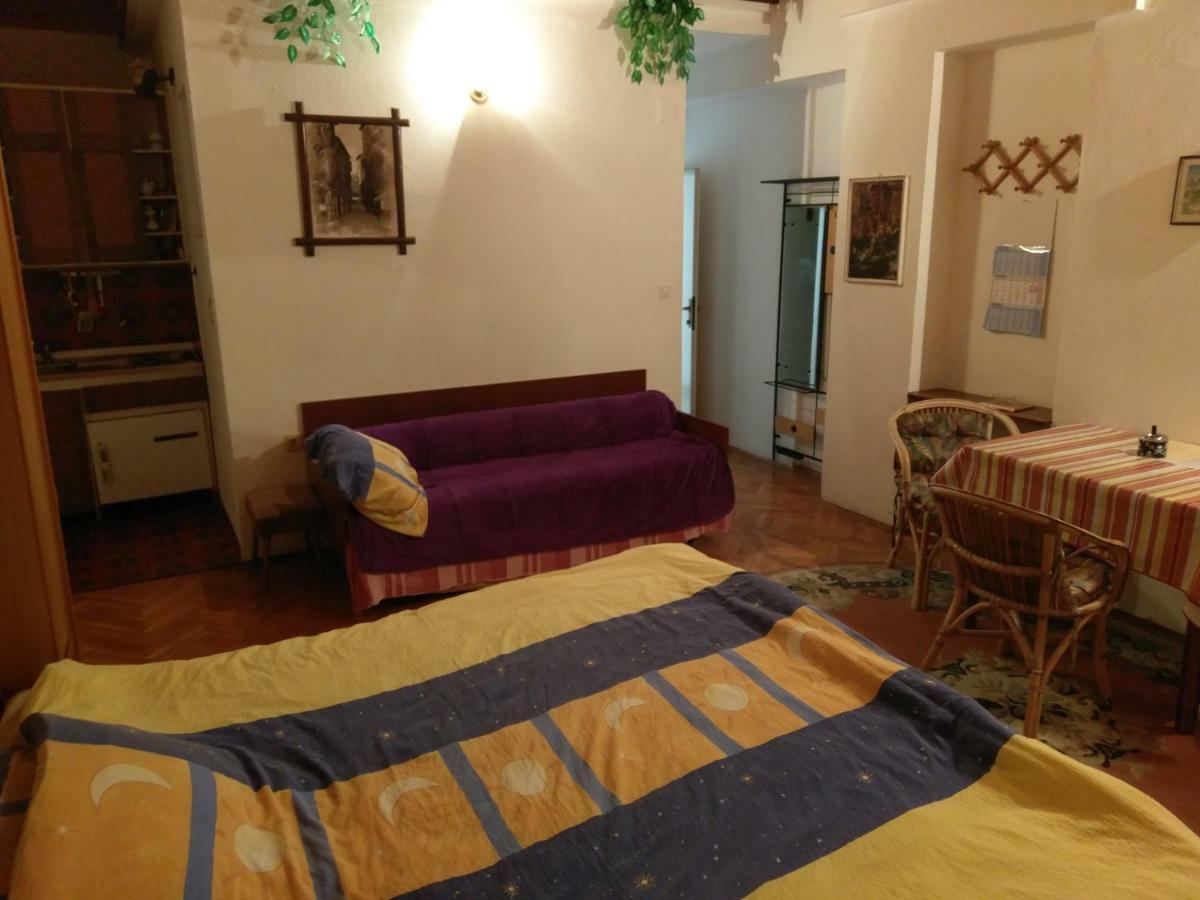 Apartmani Marijana Selce Exterior foto